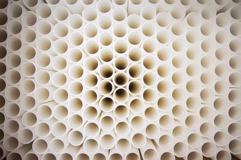 Produzione tubi resistenti leggeri riciclabili